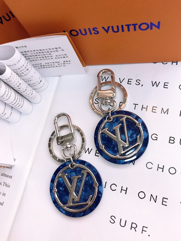 ブランドキーホルダー側面デザイン